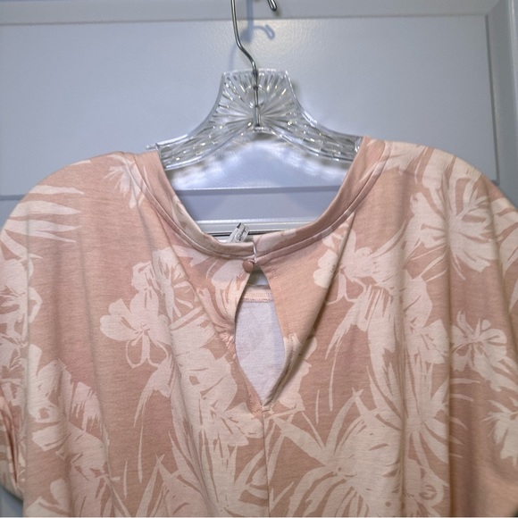 Cato Tan/Beige Scoop Neck Short Sleeve Knit Romper size M - Picture 9 of 10